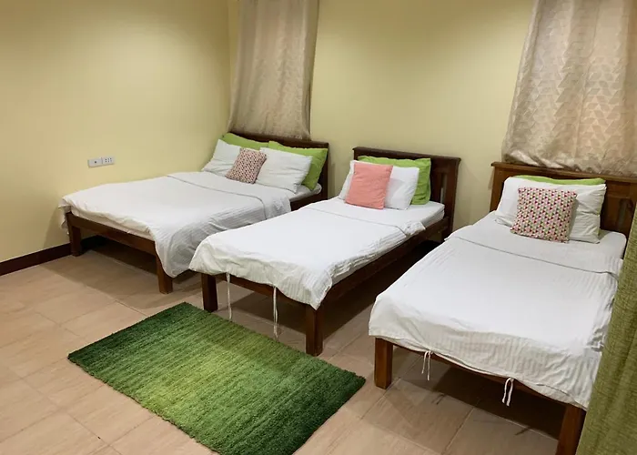 Mactan Seahorse Hostel *