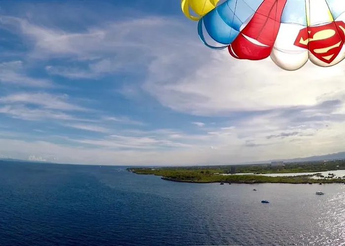 Mactan Seahorse * Lapu-Lapu City